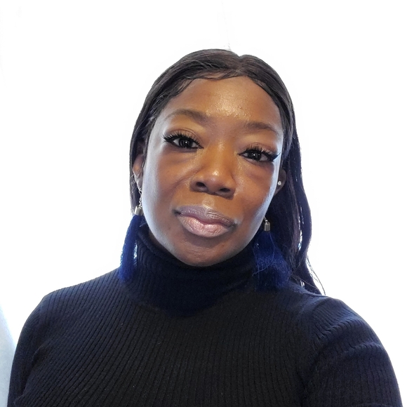 COPY - Meet your Posher, Leshia - Picture 1 of 3